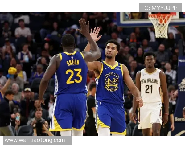 NBA火箭与勇士第六场直播精彩对决即将开启球迷热情高涨